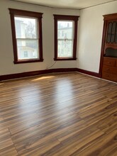 109 Barker St, Unit 2 in Hartford, CT - Building Photo - Building Photo