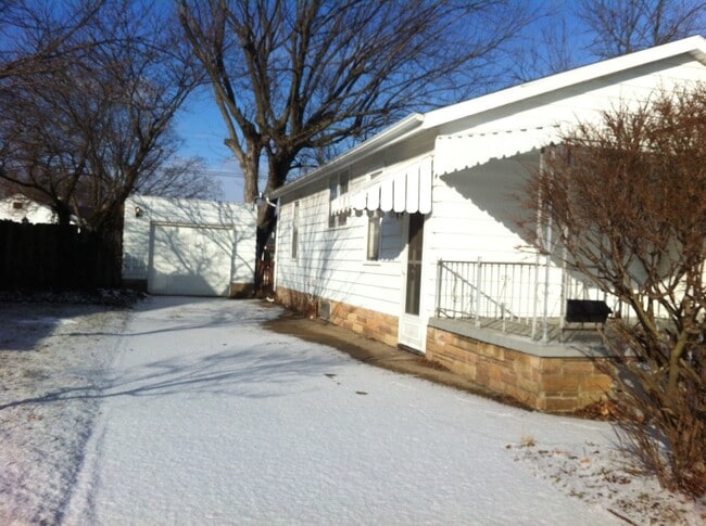 217 S W Blvd in Elkhart, IN - Building Photo - Building Photo