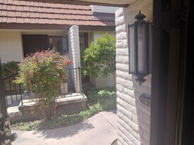 4607 Collwood Ln in San Diego, CA - Building Photo