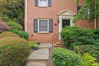 500 N Poplar St in Charlotte, NC - Building Photo - Building Photo