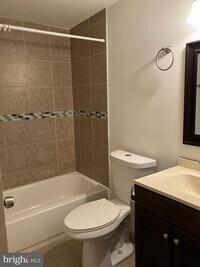 423 N 40th St photo'