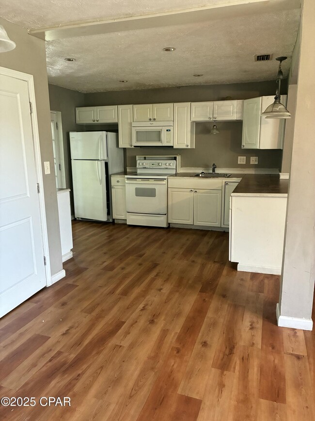 1908 Baltimore Ave in Panama City, FL - Building Photo - Building Photo