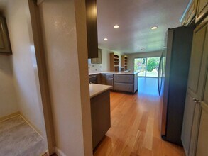 8 Calypso Shores in Novato, CA - Building Photo - Building Photo