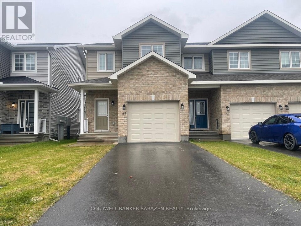 64 Vimy Ridge Cres in Arnprior, ON - Building Photo