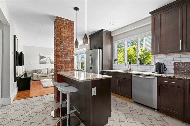 723-725 Fellsway in Medford, MA - Building Photo - Building Photo