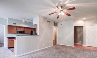 6620 Gessner Rd in Houston, TX - Building Photo