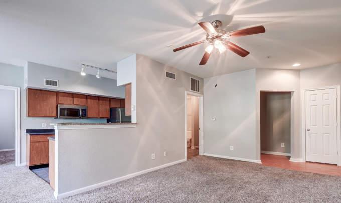 6620 Gessner Rd in Houston, TX - Building Photo