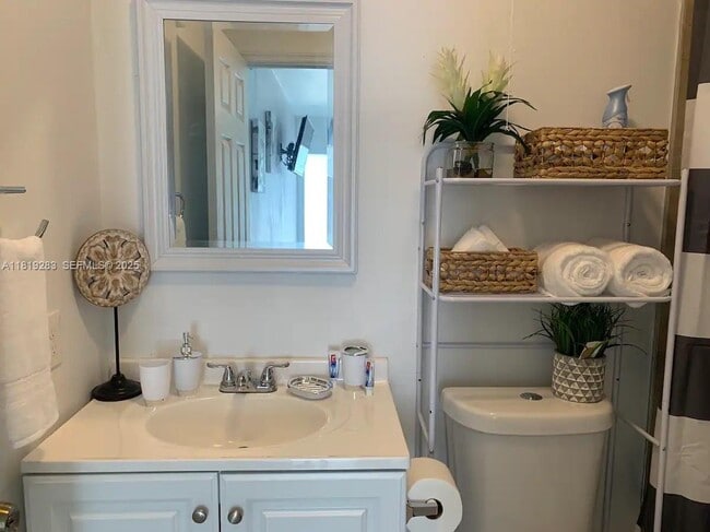 property at 1762 NW 15th St