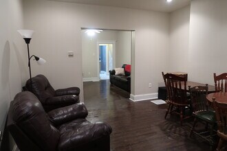 1515 Summit St in Columbus, OH - Building Photo - Building Photo