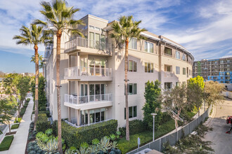 The Belverdere in Irvine, CA - Foto de edificio - Building Photo