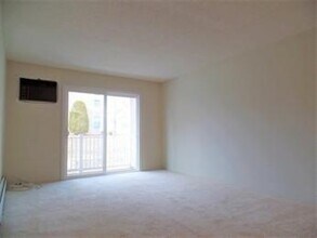 24 Kenmar Dr in Billerica, MA - Building Photo - Building Photo