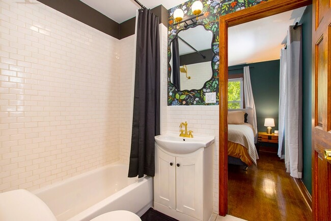 property at 4342 Pearl St