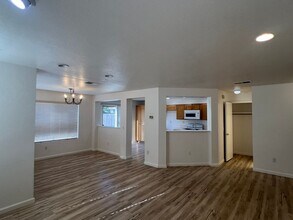 3520 Apollo Cir in Roseville, CA - Building Photo - Building Photo