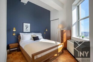 20 William St in New York, NY - Building Photo