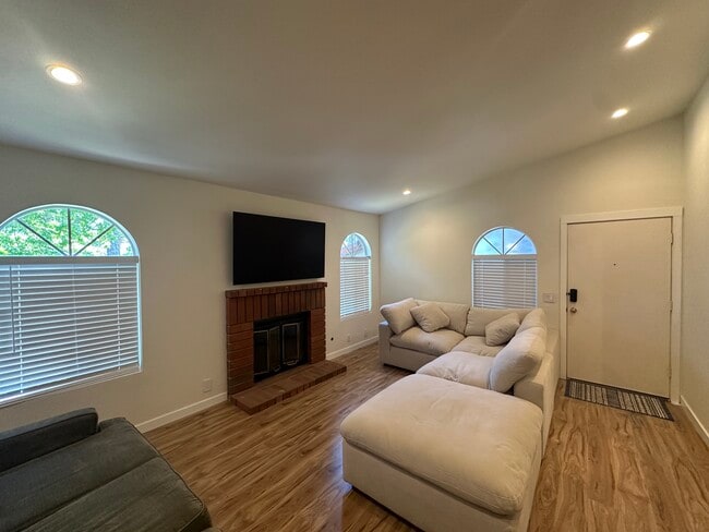 property at 7130 Woodlake Ave
