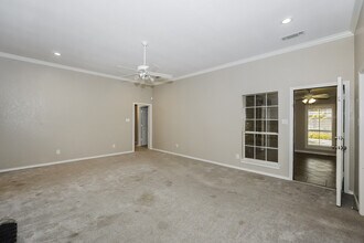 9125 Timber Oaks Dr in Fort Worth, TX - Building Photo - Building Photo