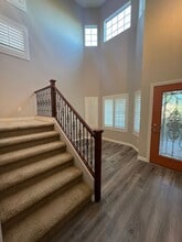 7621 Lani Dawn St in Las Vegas, NV - Building Photo - Building Photo