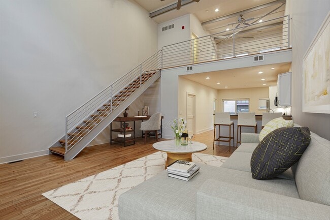 property at 2100 Greenwood St