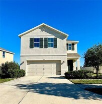 7641 Tuscan Bay Cir in Wesley Chapel, FL - Building Photo