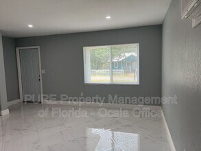 1137 NE 9th Ave in Ocala, FL - Building Photo - Building Photo