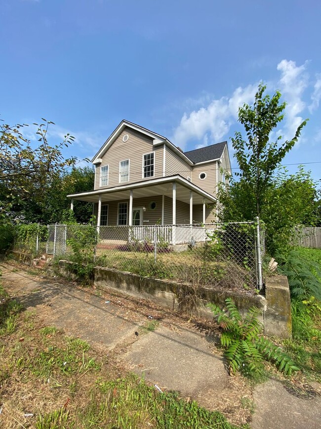 1811 Maury St in Richmond, VA - Building Photo - Building Photo