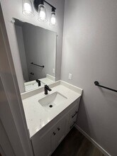 871 Hickory St NE in Salem, OR - Building Photo - Building Photo