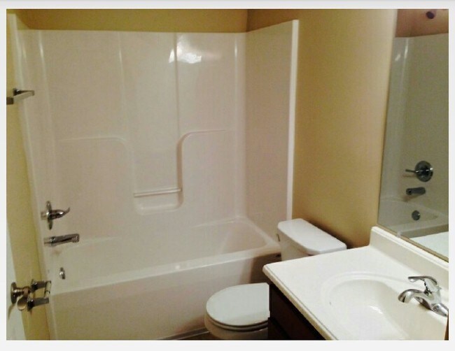 4220 Flintlock Dr-Unit -4220-9 in Louisville, KY - Building Photo - Building Photo