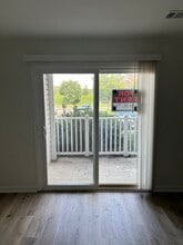 1207 University Ter, Unit D Bed 3 in Blacksburg, VA - Building Photo - Building Photo