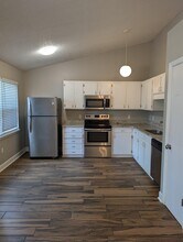 453 Cactus St in Tallahassee, FL - Building Photo - Building Photo
