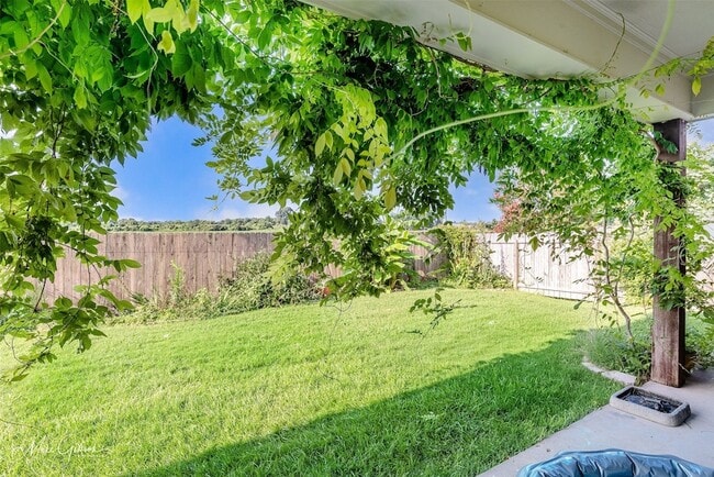 244 Gloucester Dr in Bossier City, LA - Building Photo - Building Photo