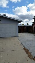 611 S Camino los Banos in San Jacinto, CA - Building Photo - Building Photo