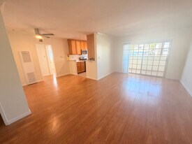 8306 W Manchester Ave, Unit 14 in Los Angeles, CA - Building Photo