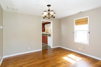 518 E Maple St in Nashville, TN - Building Photo - Building Photo