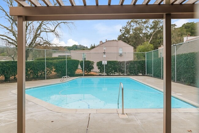 property at 1970 Knolls Dr