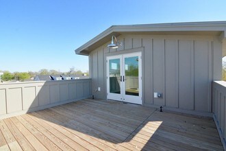 315 Ashley Ave-Unit -1 in Charleston, SC - Building Photo - Building Photo