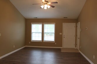 220 Bear Trail in New Bern, NC - Building Photo - Building Photo