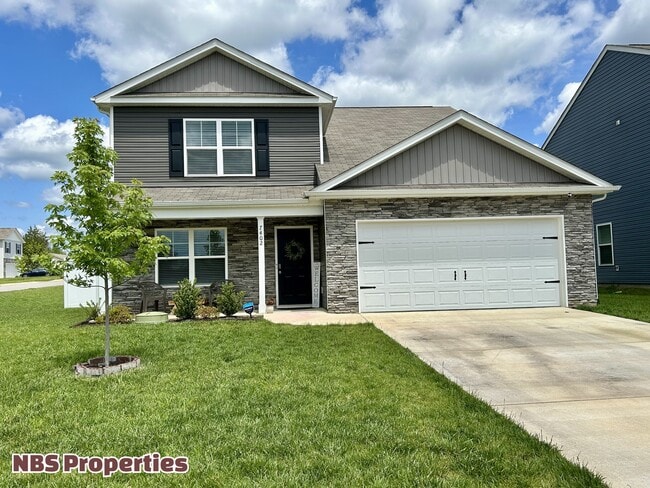 7402 Cottontail St in Corryton, TN - Building Photo - Building Photo