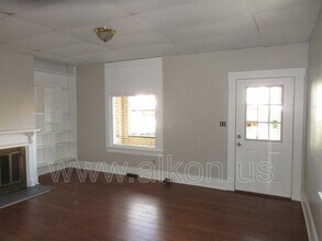 920 Norfolk St in Pittsburgh, PA - Building Photo - Building Photo
