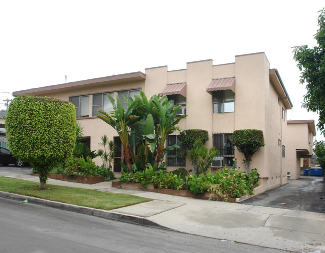 1118 Waterloo St in Los Angeles, CA - Foto de edificio - Building Photo