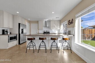 5313 E Janice Wy in Scottsdale, AZ - Building Photo - Building Photo