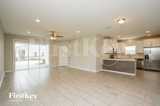 2316 Eagle Talon Cir in Fleming Island, FL - Foto de edificio - Building Photo