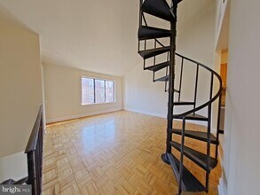 828 N 26th St in Philadelphia, PA - Building Photo - Building Photo