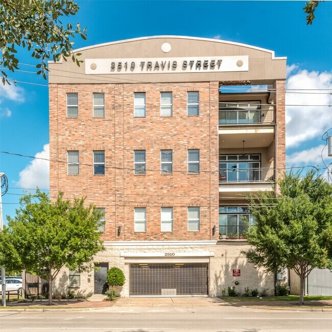 property at 2510 Travis St