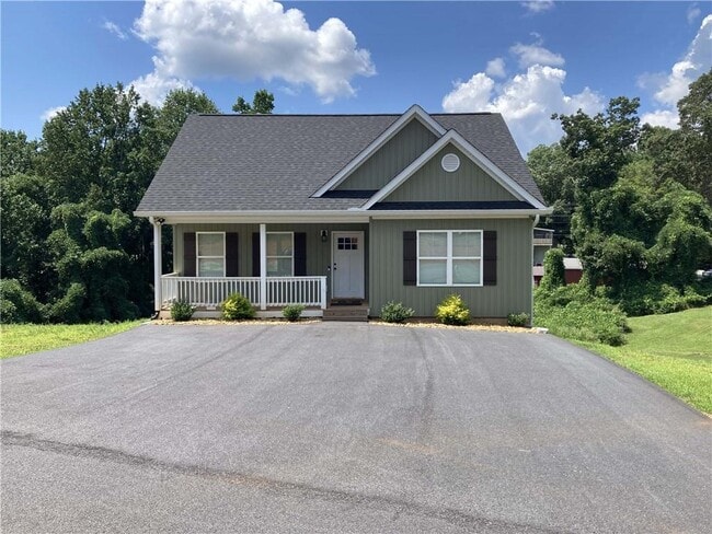 property at 44 Great Works Dr