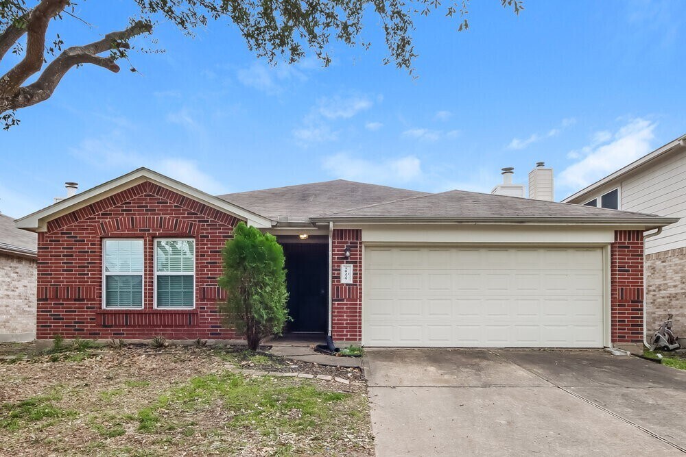 10227 Canyon Rose Ln in Houston, TX - Building Photo