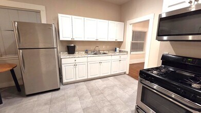 1522 27th Ave in Oakland, CA - Building Photo - Building Photo