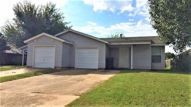 property at 2724 SE 89th Terrace