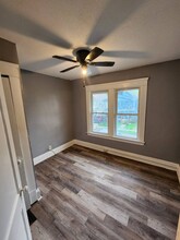 13303 Milan Ave in East Cleveland, OH - Foto de edificio - Building Photo