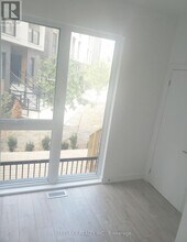 168 Clonmore Dr in Toronto, ON - Building Photo - Building Photo
