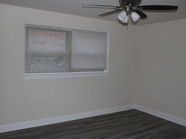 10519 S Artesian Ave in Chicago, IL - Building Photo - Building Photo